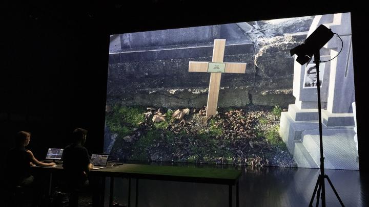 В Париже мигрант решил убивать детей во имя Бога