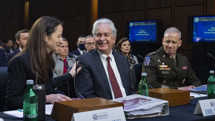 В Конгрессе США заявили о существовании НЛО и контактах с ними
